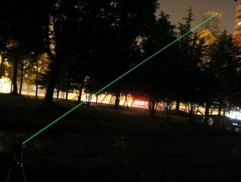 10Mile Military Green Laser Pointer Pen 5mw 532nm Powerful Cat Toy+18650 Battery+Charger - Image 2