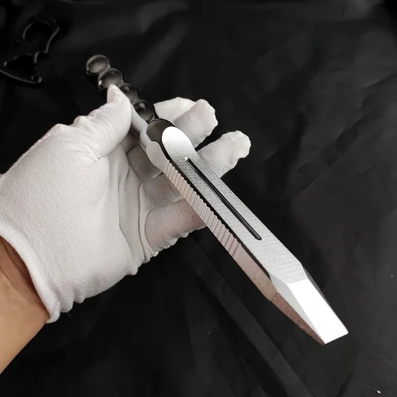 Anti-slip Crowbar Emergency Window Breaking EDC Tool - Image 2