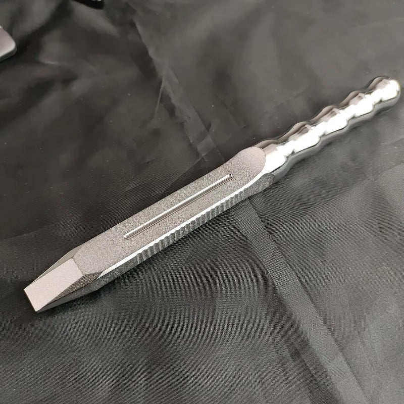Anti-slip Crowbar Emergency Window Breaking EDC Tool - Image 6