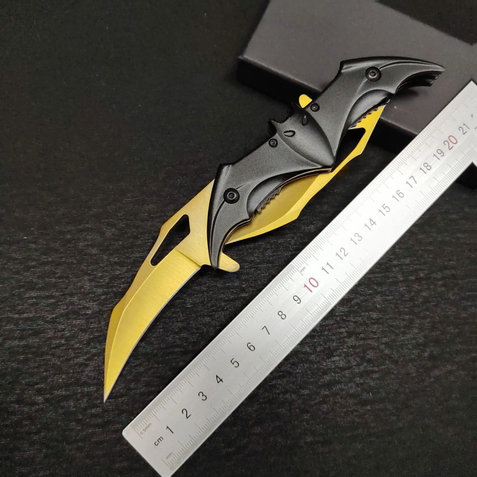 Bat Knife Double Blade Folding Knife Outdoor Camping Defense Hunting Pocket Knives - Image 3