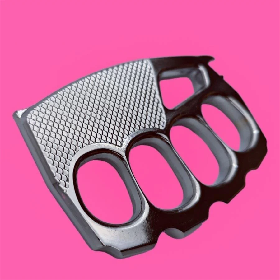Big Finger Hole Thickened Brass Knuckle Duster - Image 5