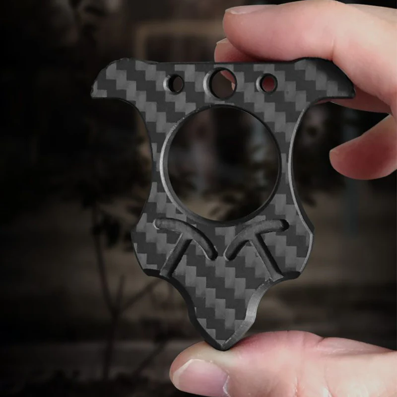 Carbon Fiber Single Finger Knuckles Duster - Image 5