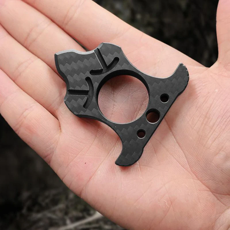 Carbon Fiber Single Finger Knuckles Duster - Image 8