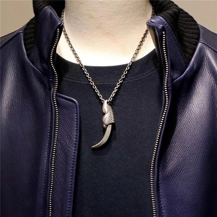 Carved Claw Pendant Necklace Self Defense EDC Tools Backpack Decoration - Image 5