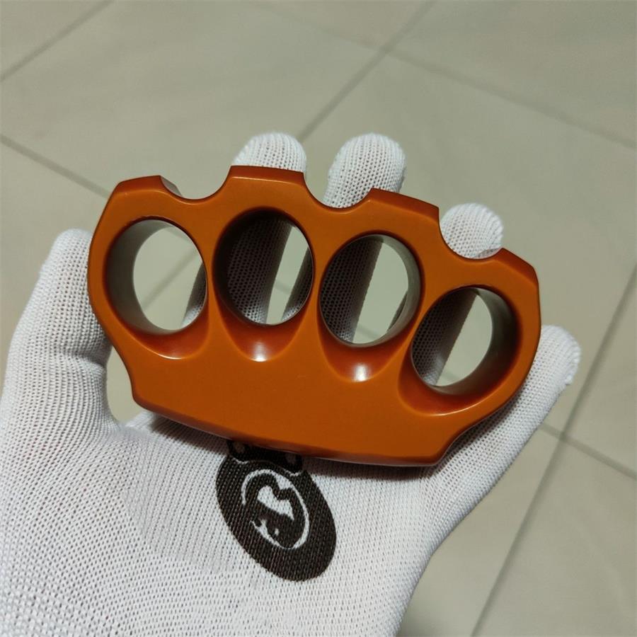 Classic Bakelite Knuckle Duster Self Defense Gear - Image 2