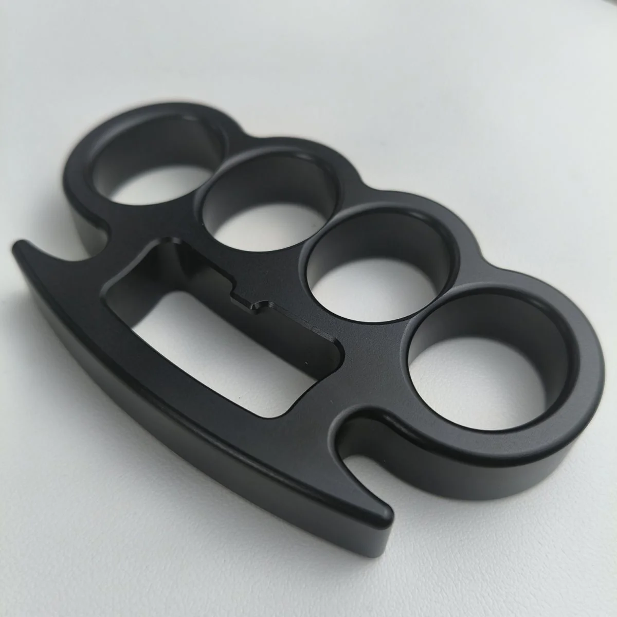 Classic Knuckle Duster Bottle-opening Self-defense Protective Gear - Image 7