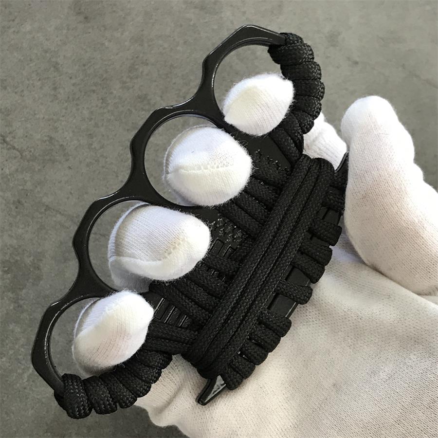 Classic Knuckle Duster Outdoor Self-defense EDC Tool - Image 5