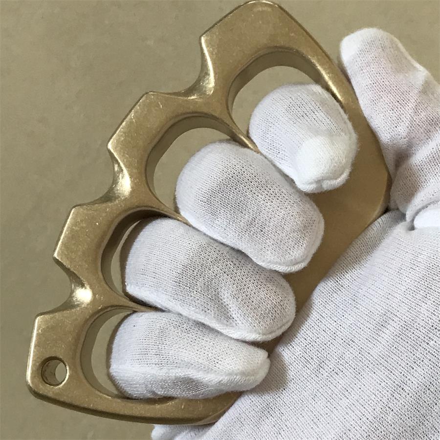 Creative Big Finger Hole Brass Knuckle Dusters - Image 5