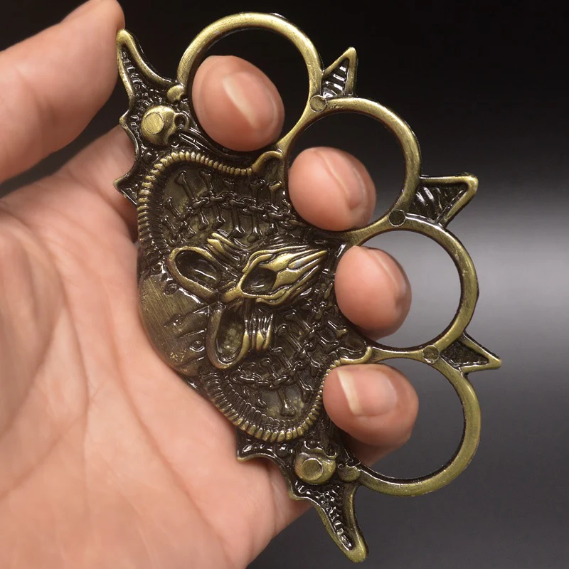 Bull Demon King Metal Knuckle Duster - Image 2