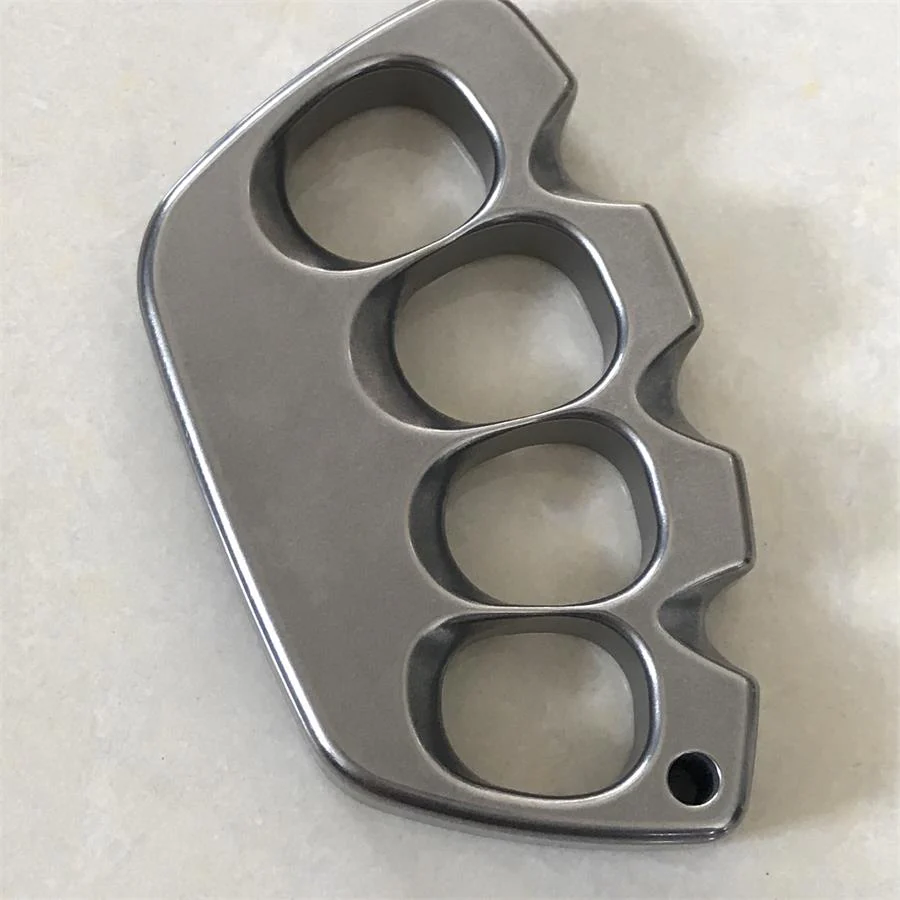 Creative Style Big Finger Hole Titanium Knuckle Dusters - Image 10