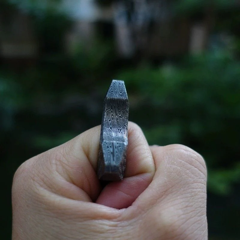 Damascus Pattern Knuckle Duster EDC Gadget - Image 5