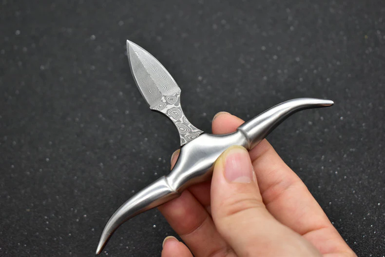 Damascus Steel Bullhead Hand Spikes Knife Outdoor Carrying Defense Fist Spikes EDC Tool - Image 7