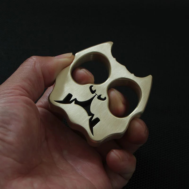 Exquisite Dog Head Brass Knuckle Duster - Image 5