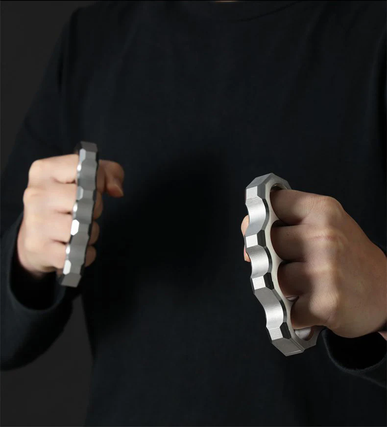 Fine Steel Solid Knuckle Duster Finger Buckle Self-defense Broken Window EDC Tool Boxing Training Combat Gear - Image 9