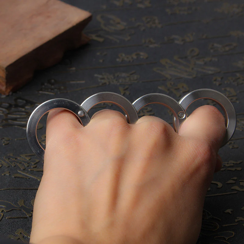 Four Finger Knuckle Duster Stainless Steel Foldable Finger Defense Tool Outdoor Camping Pocket Portable EDC Tool - Image 7