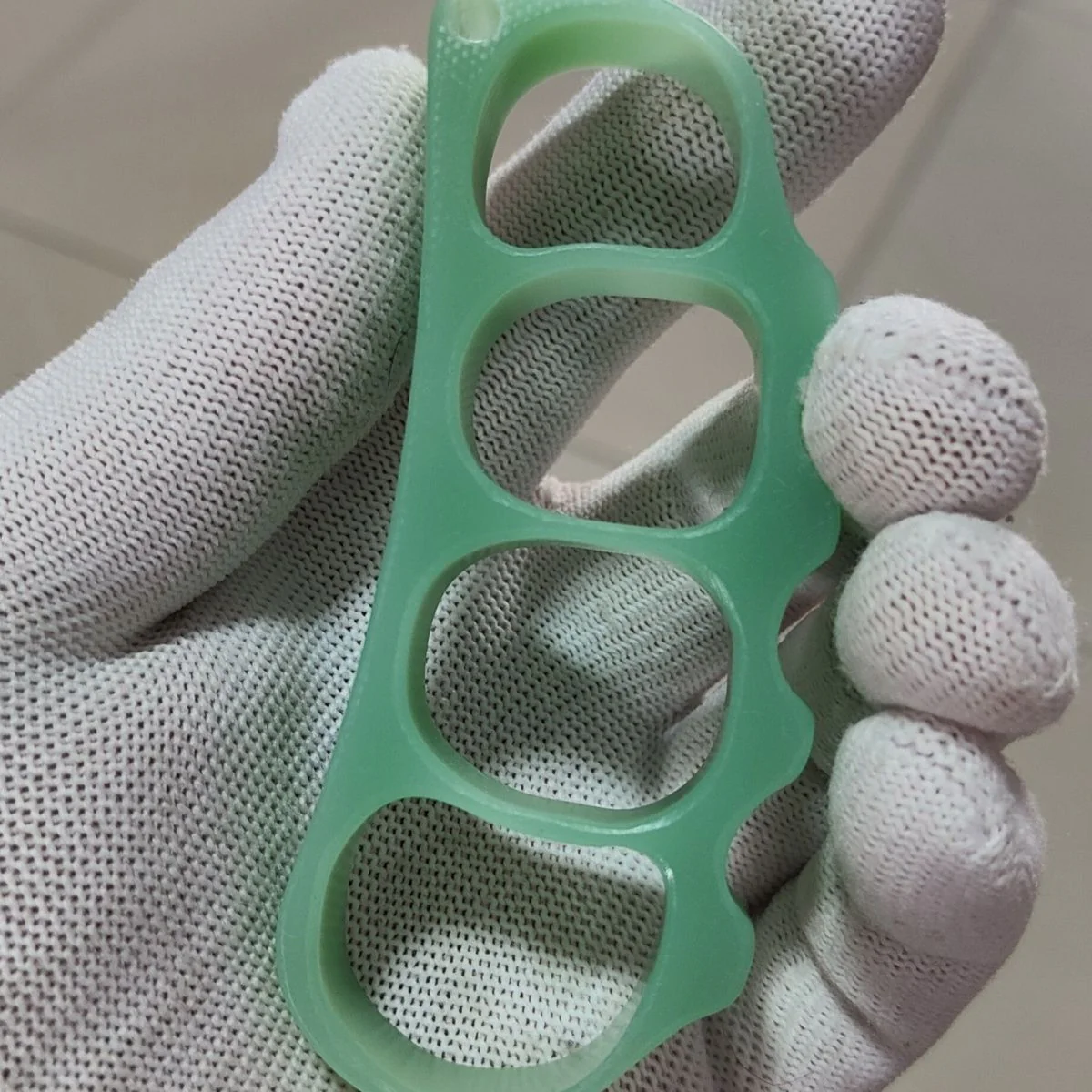 G10 Knuckle Duster Boxing Self -Defense Four Finger Broken Window Outdoor EDC Tool - Image 4