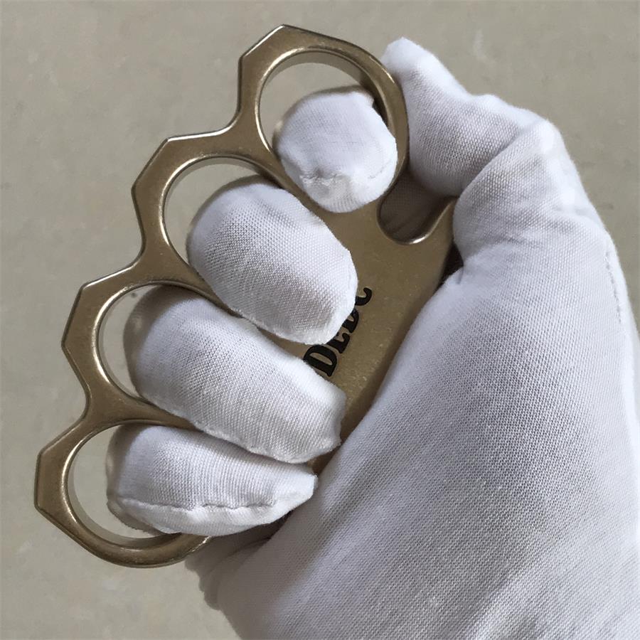 GODEDC KING OF GOD Stonewashed Classic Brass Knuckle Duster - Image 6