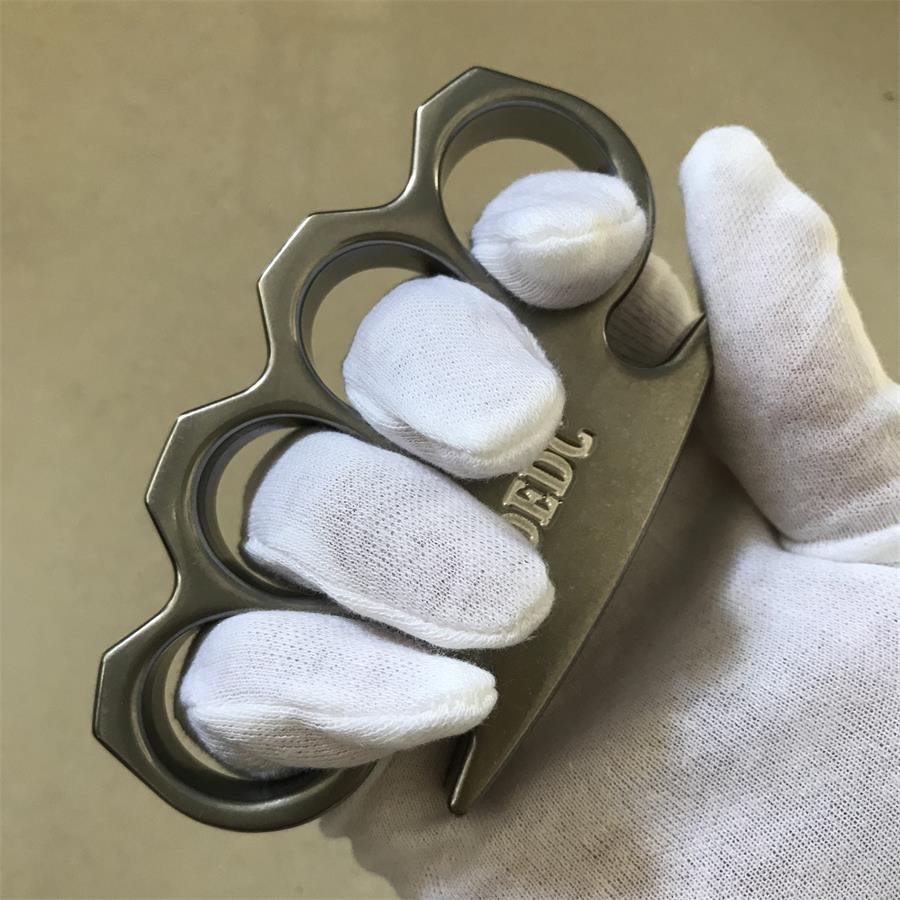 GODEDC KING OF GOD Stonewashed Classic Knuckle Dusters - Image 7