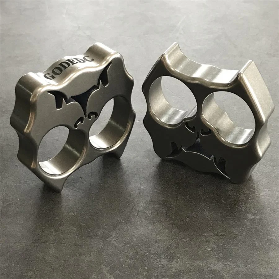 GODEDC Solid TC21 Titanium Alloy Dog Knuckle Duster - Image 6