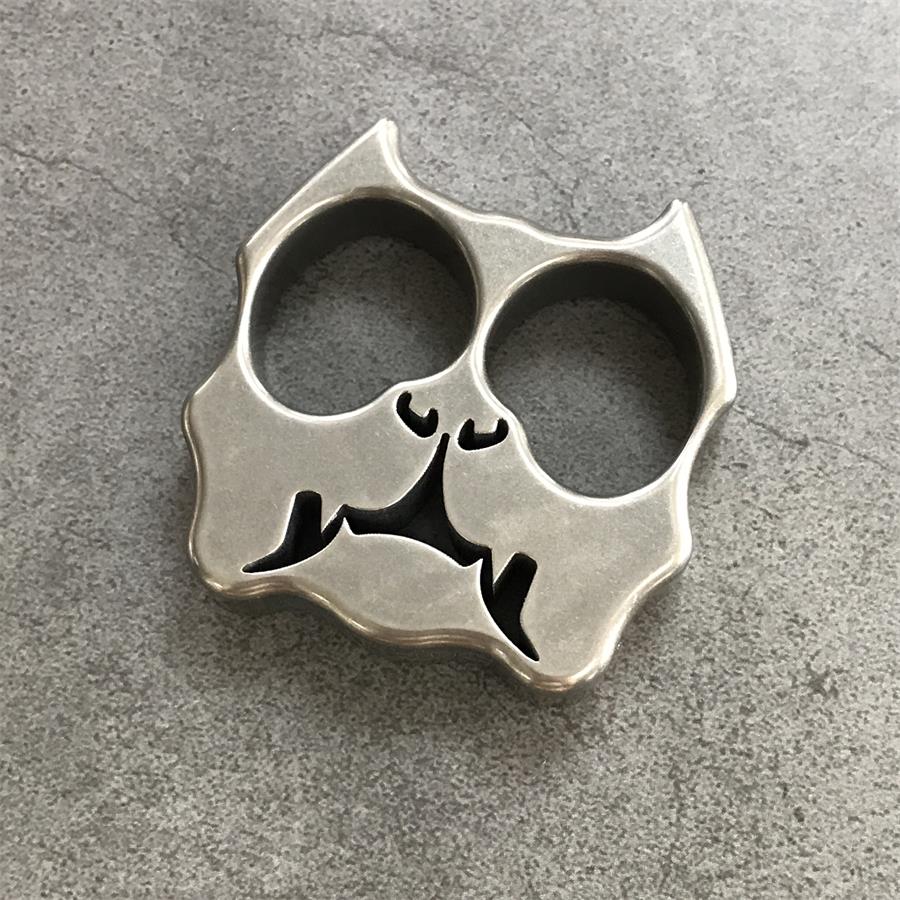 GODEDC Solid TC21 Titanium Alloy Dog Knuckle Duster - Image 9