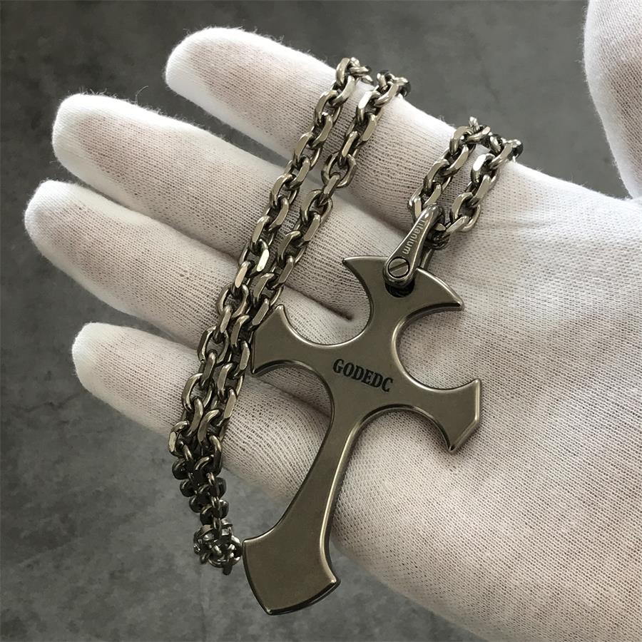 GODEDC Titanium Cross Knuckle Self Defense Necklace Decoration - Image 2