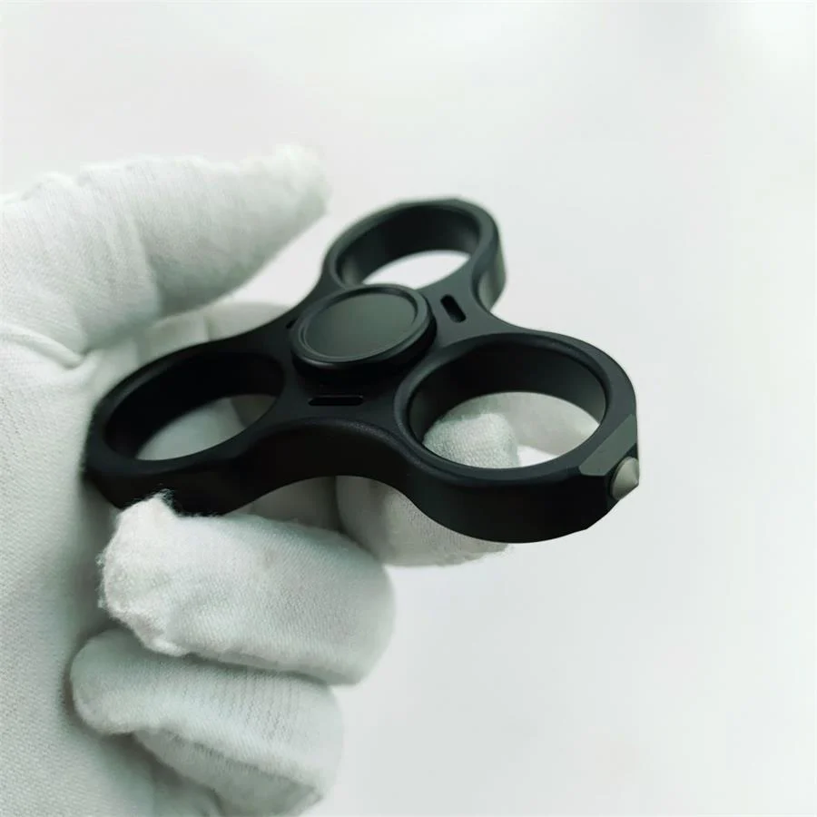 Gyro Self Defense Window Breaker Tool - Image 4