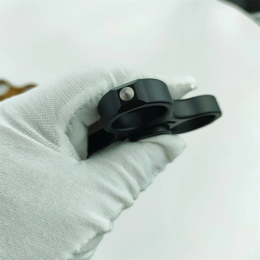 Gyro Self Defense Window Breaker Tool - Image 5