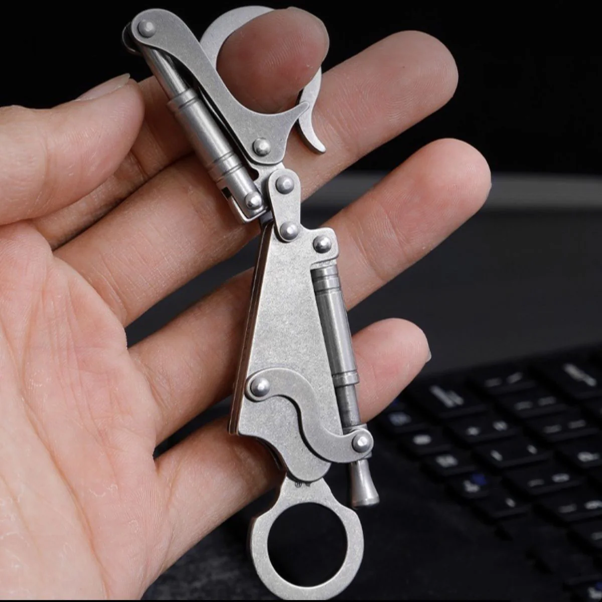 High Rebound Fun Pocket Knife Keychain Self-defense EDC Tool - Image 3