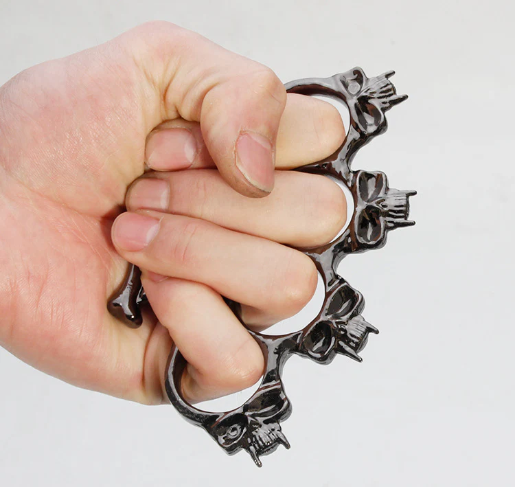 Knuckle Duster Defending Yourself Against Wolves Breaking Windows Fitness Boxing Finger Protection Combat Defense Tools - Image 3