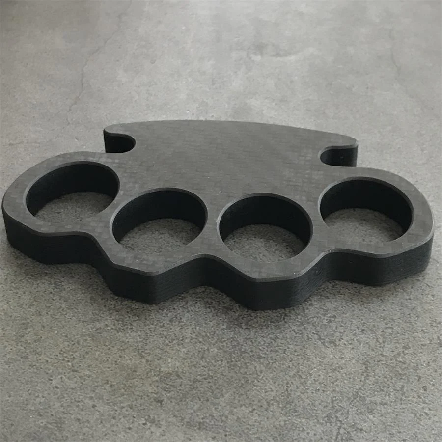 Lightweight Classic Carbon Fiber Knuckle Duster - Image 3