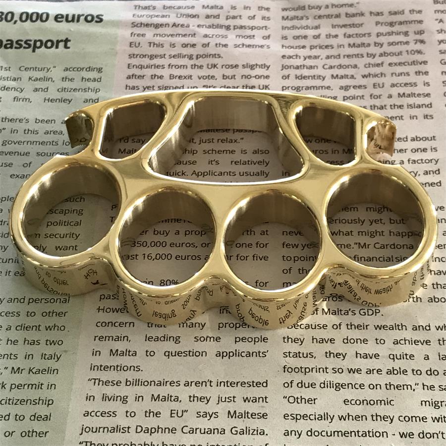 Mate X1 Savage -Mirror Brass Knuckle Duster Bottle Opener EDC Tool - Image 4