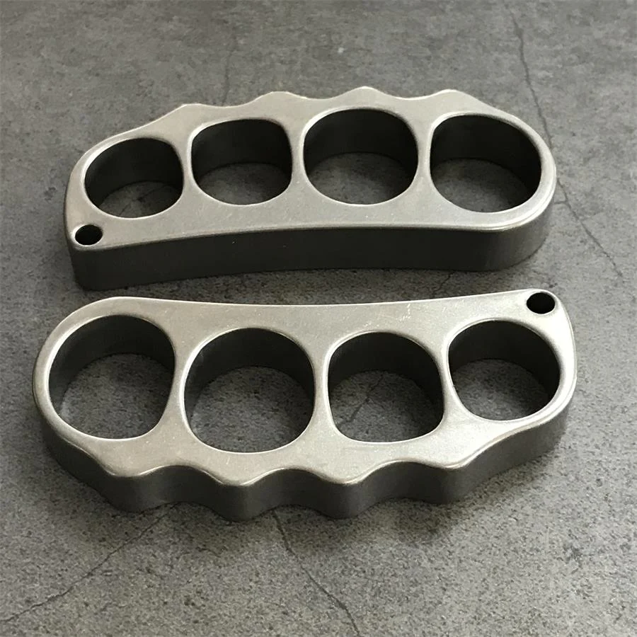 Medium Solid Titanium Pea Knuckle Duster - Image 3