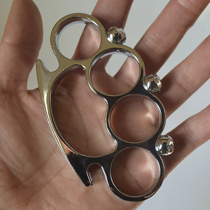 Metal Brass Knuckle Duster Skull Style Four-finger Boxing Sleeve Outdoor Camping Safety Orientation Pocket EDC Tool - Image 4