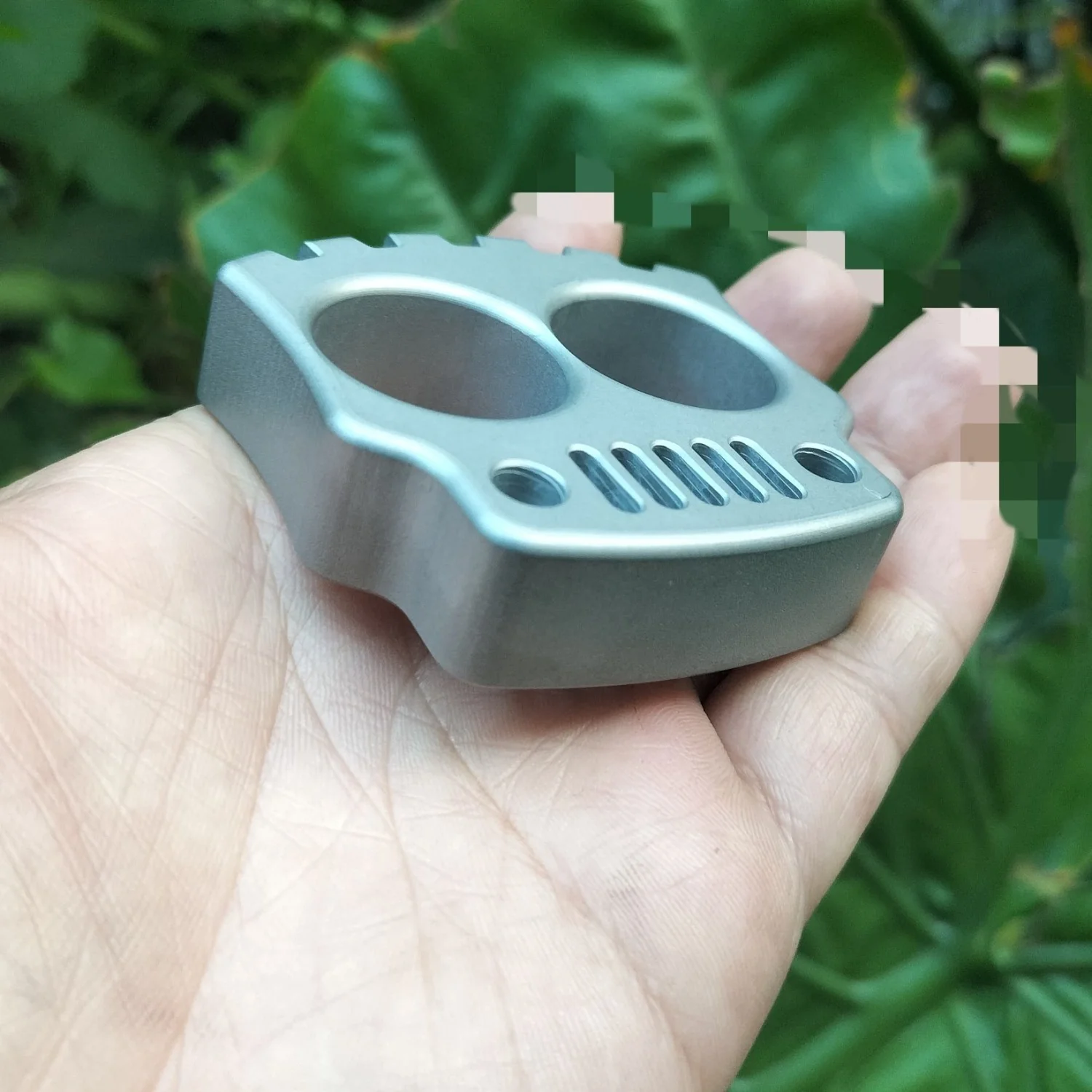 Mini thickened knuckle duster multifunctional broken window survival fighting boxing EDC tool - Image 5