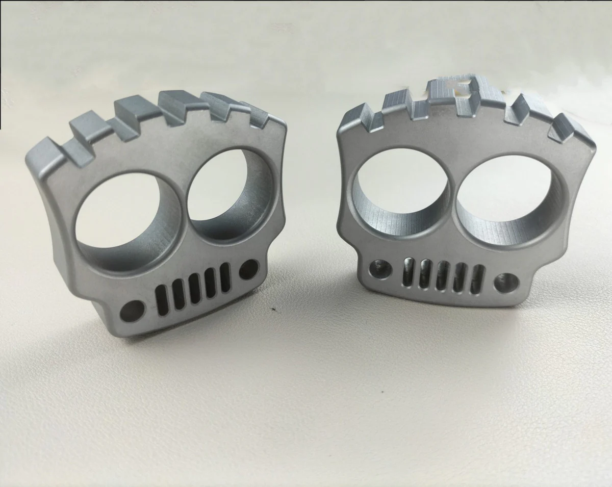 Mini thickened knuckle duster multifunctional broken window survival fighting boxing EDC tool - Image 9