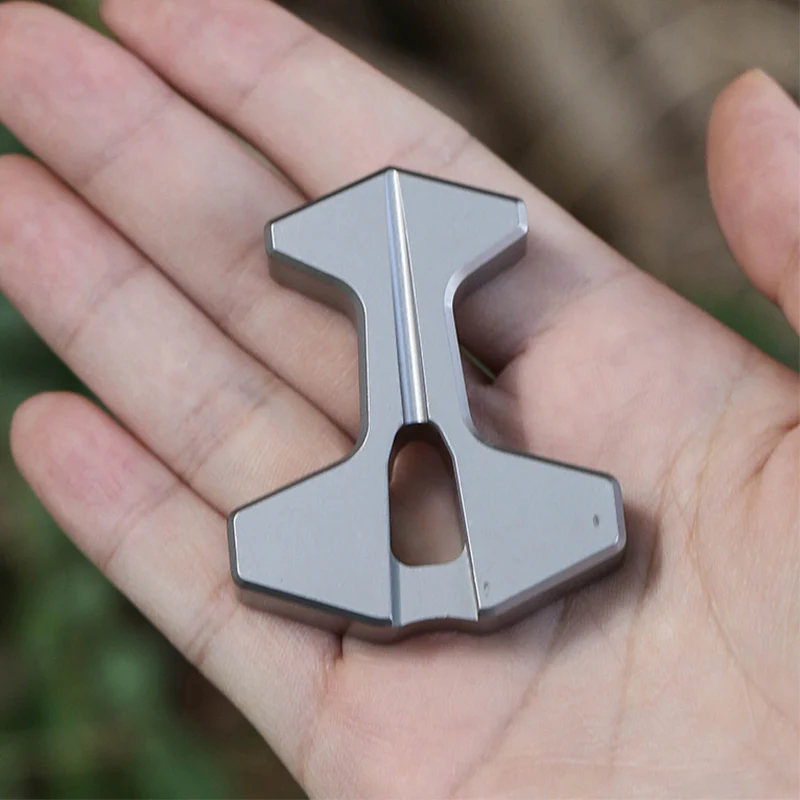 Mini Thickened Knuckle Duster with Lanyard - Image 5