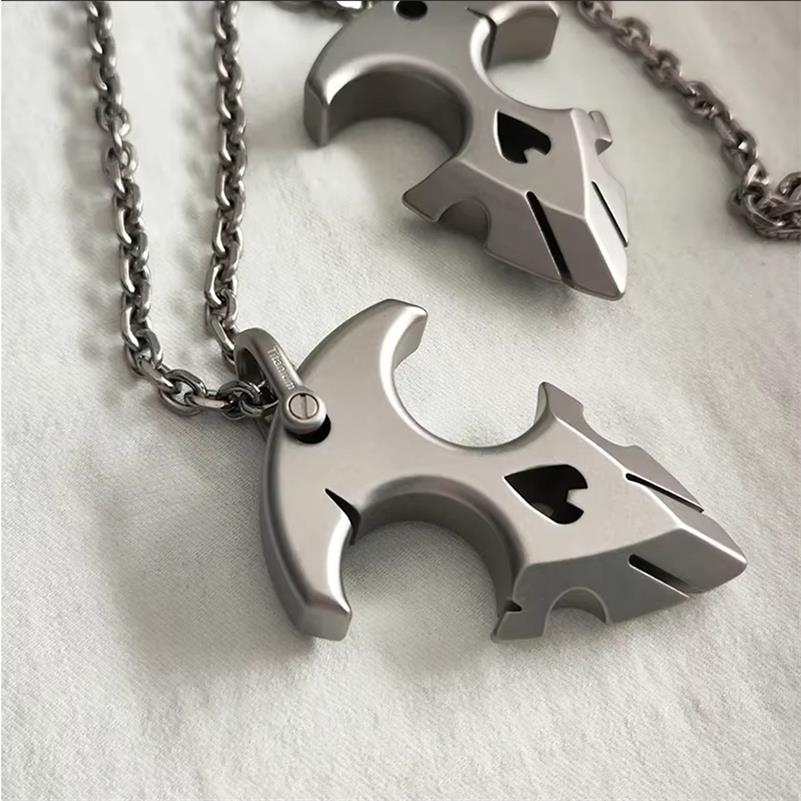 Mini Titanium Knuckle Duster Self Defense Broken Window EDC Tool - Image 3