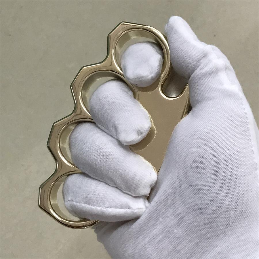The KING Mirror Polished Brass Knuckle Duster Classic Style - Image 9