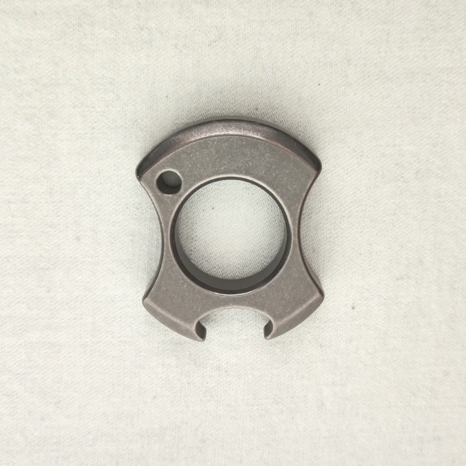 Multi-style Bottle Opening Brass Knuckle Duster - Image 9