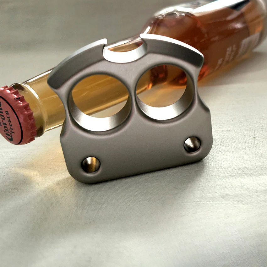 Multifunctional Titanium Alloy Bottle Opener Knuckle Duster - Image 5