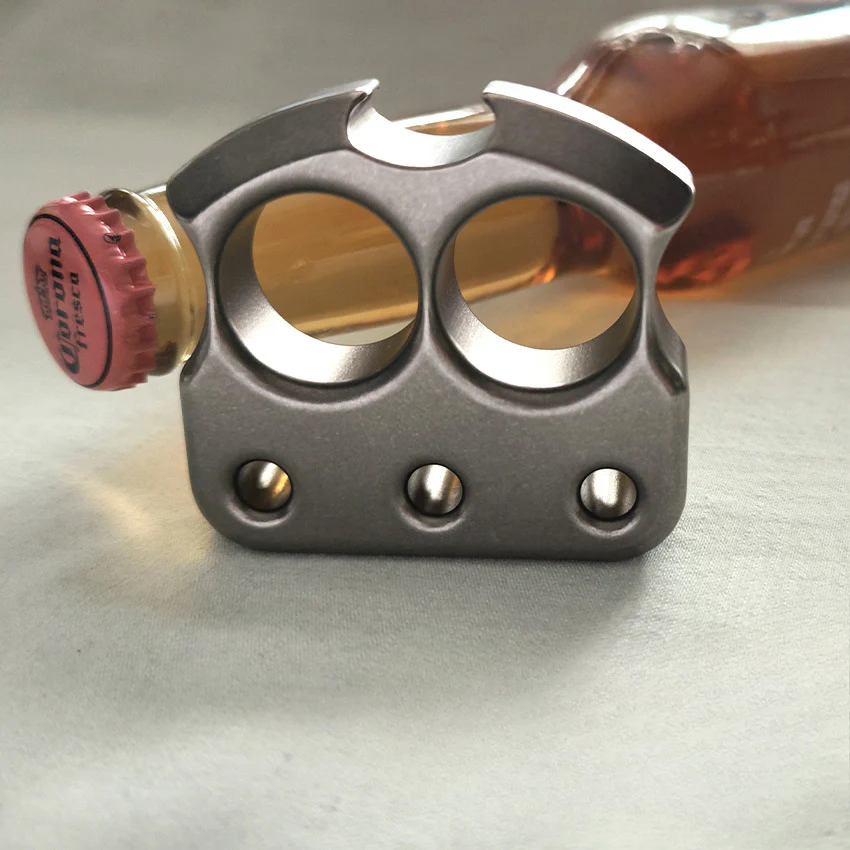 Multifunctional Titanium Alloy Bottle Opener Knuckle Duster - Image 6
