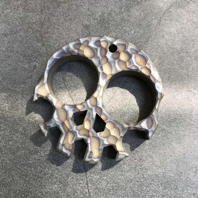 Octopus-Titanium Alloy Knuckle Duster Multi-Purpose Outdoor Defense Boxing Window Breaking EDC Tool - Image 5