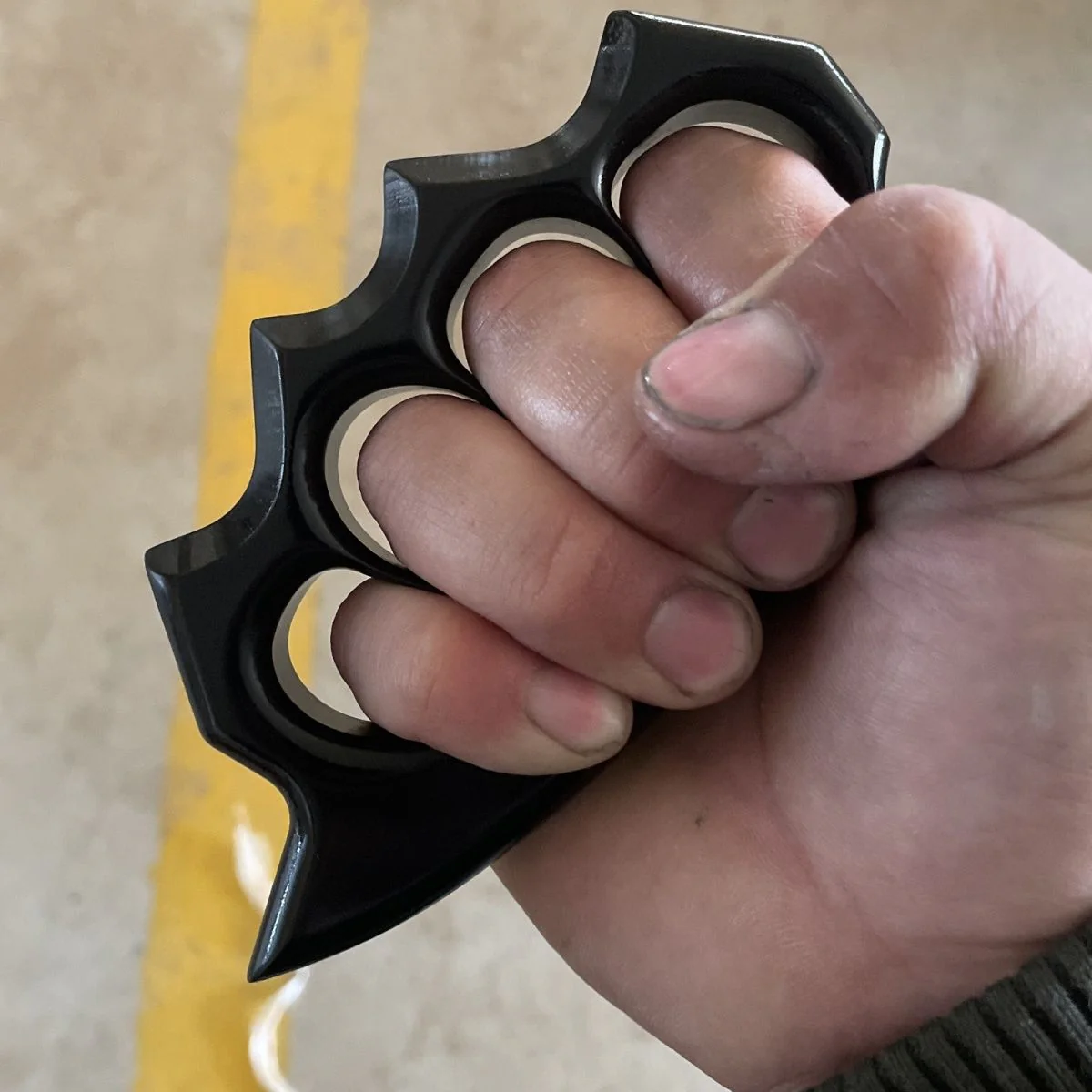Outdoor Knuckle Duster Boxing Fighting Defense Window Breaking EDC Tools - Image 2