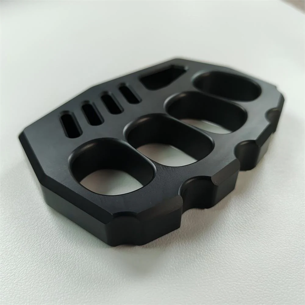 Outdoor Self-defense Knuckle Duster Portable Boxer Protective Gear - Image 10