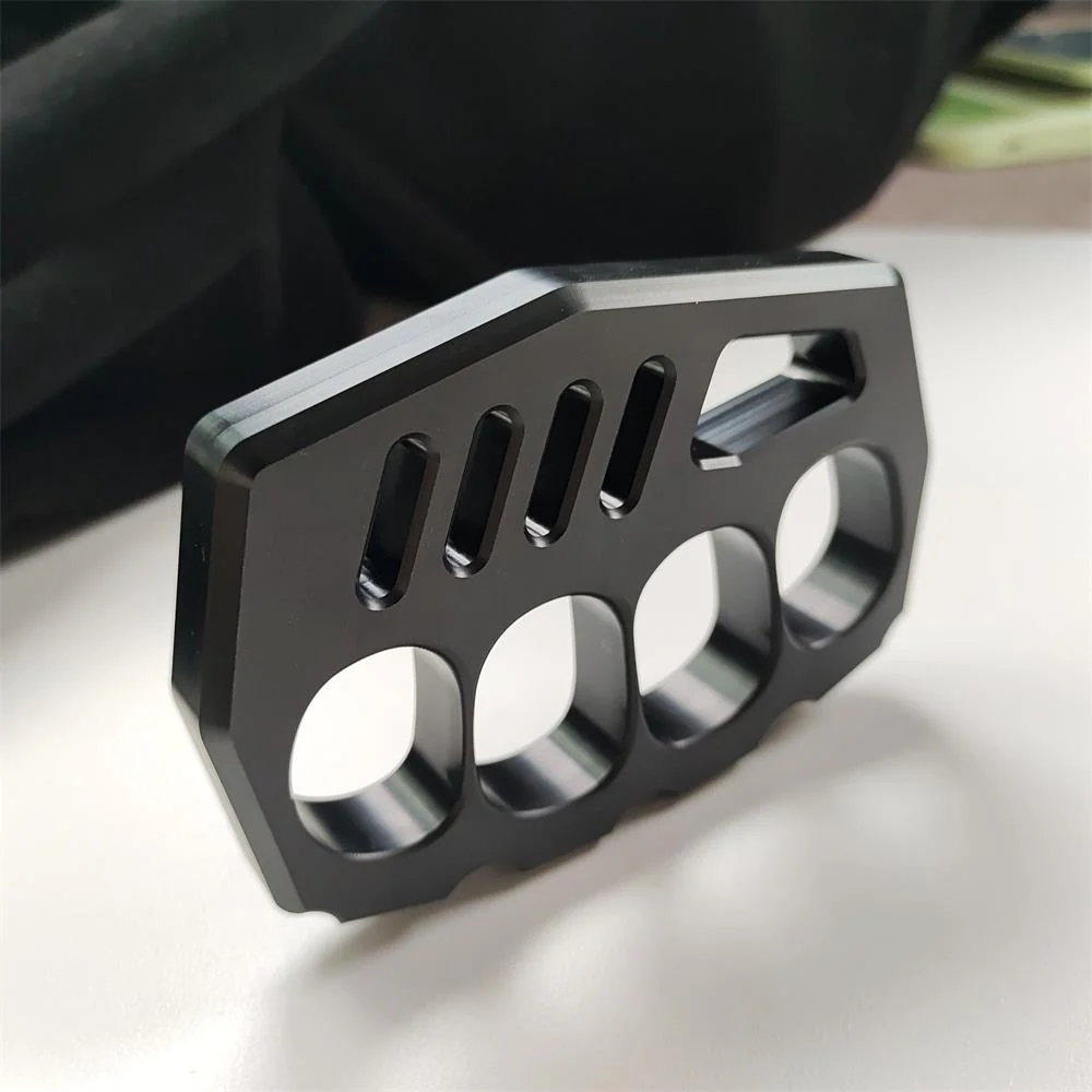 Outdoor Self-defense Knuckle Duster Portable Boxer Protective Gear - Image 9