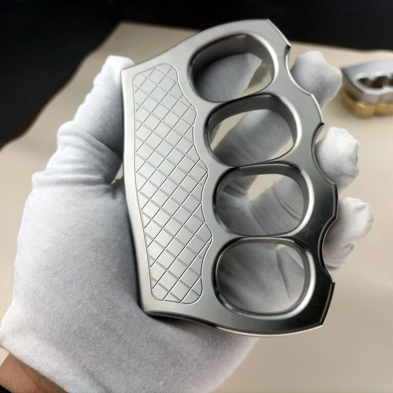 Outdoor Sturdy Knuckle Duster Boxing Combat Protective Gear Defense Window Breaker EDC Tool - Image 5