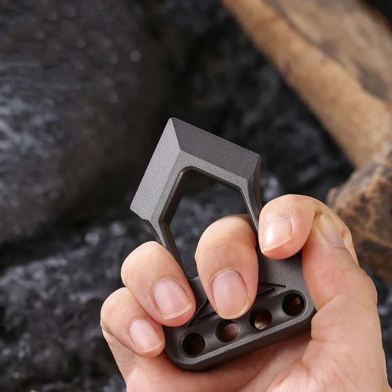 Portable Knuckle Duster Self-defense Broken Window EDC Protective Gear - Image 5