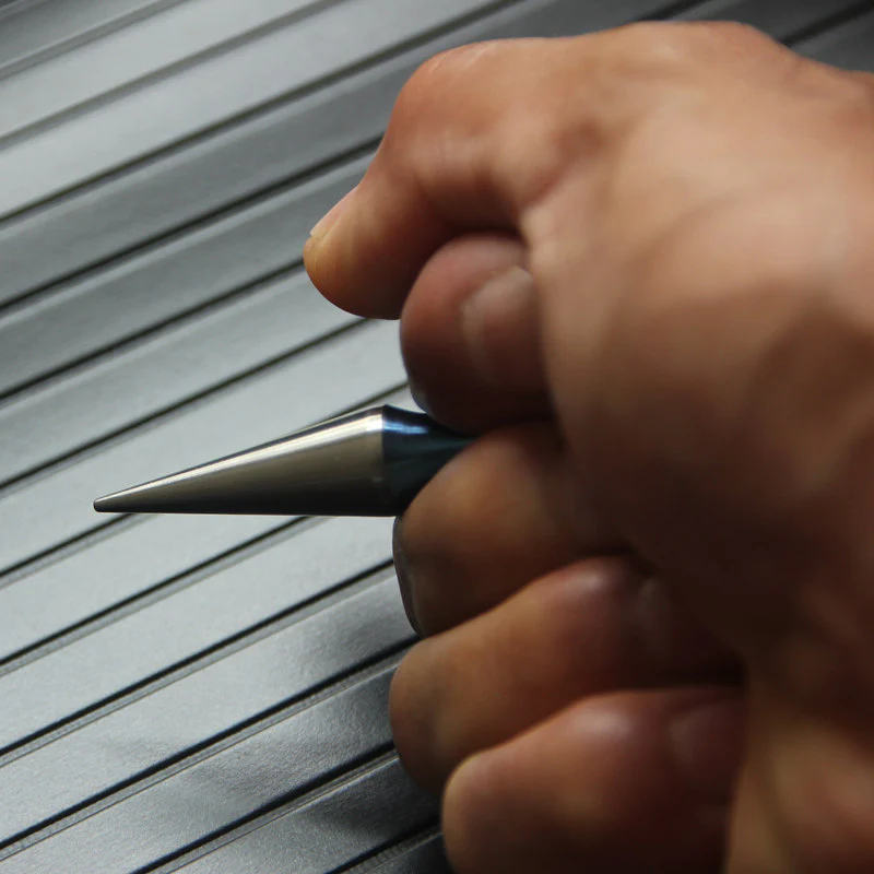 Portable Titanium Alloy Self-defense EDC Tool - Image 4