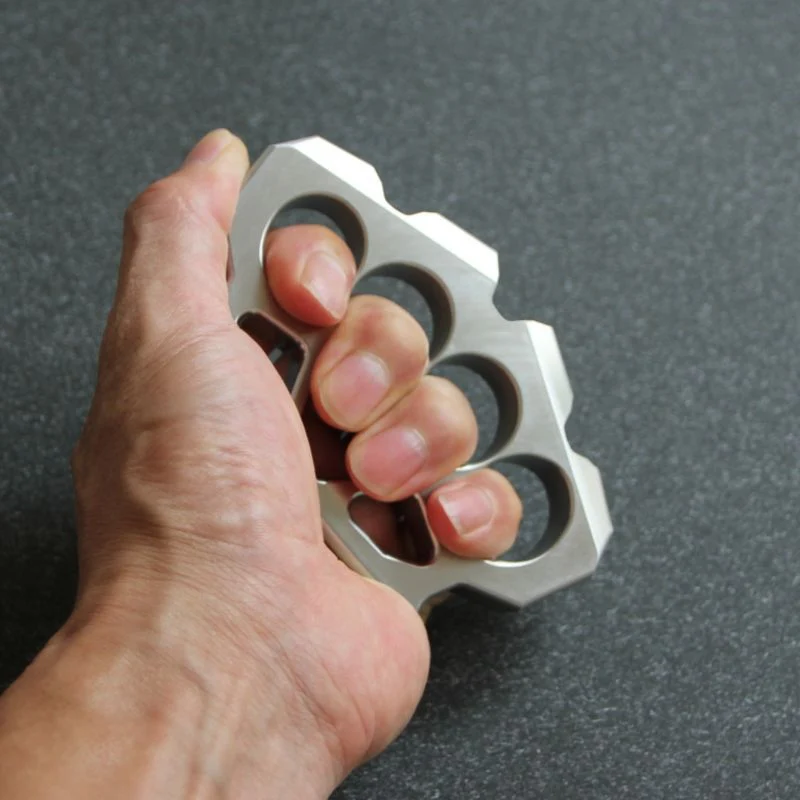 Precision Solid Steel Knuckle Duster Self-defense EDC Tool - Image 3
