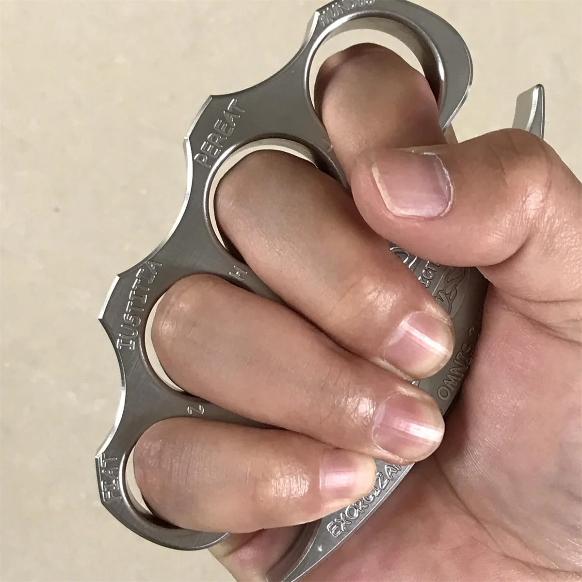 Precision Solid Steel Warrior knuckle Duster - Image 4